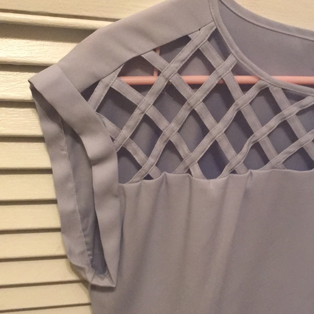 Express Blouse - Picture 3 of 4